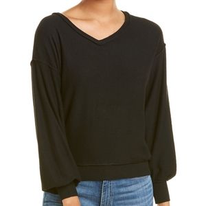🆕️NYDJ Dolman Sleeve Vneck Very Soft Stretchy Black Sweater